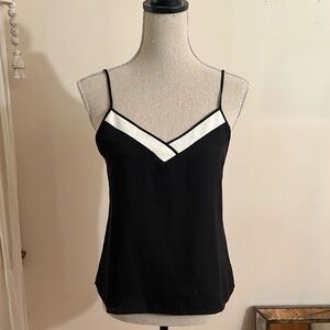 Banana Republic Black & White Silk V Neck Camisole  w/ Spaghetti Straps Size XS